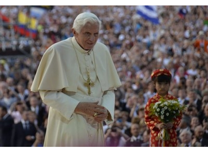 Benedetto XVI, Incontro famiglie, Bresso Benedetto XVI, Incontro famiglie, Bresso
